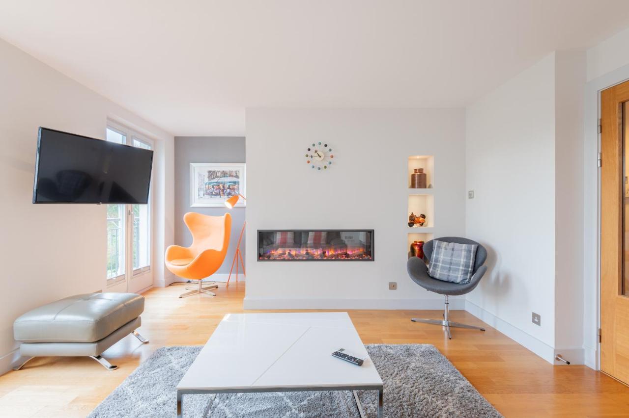 Parkview, Apartment *